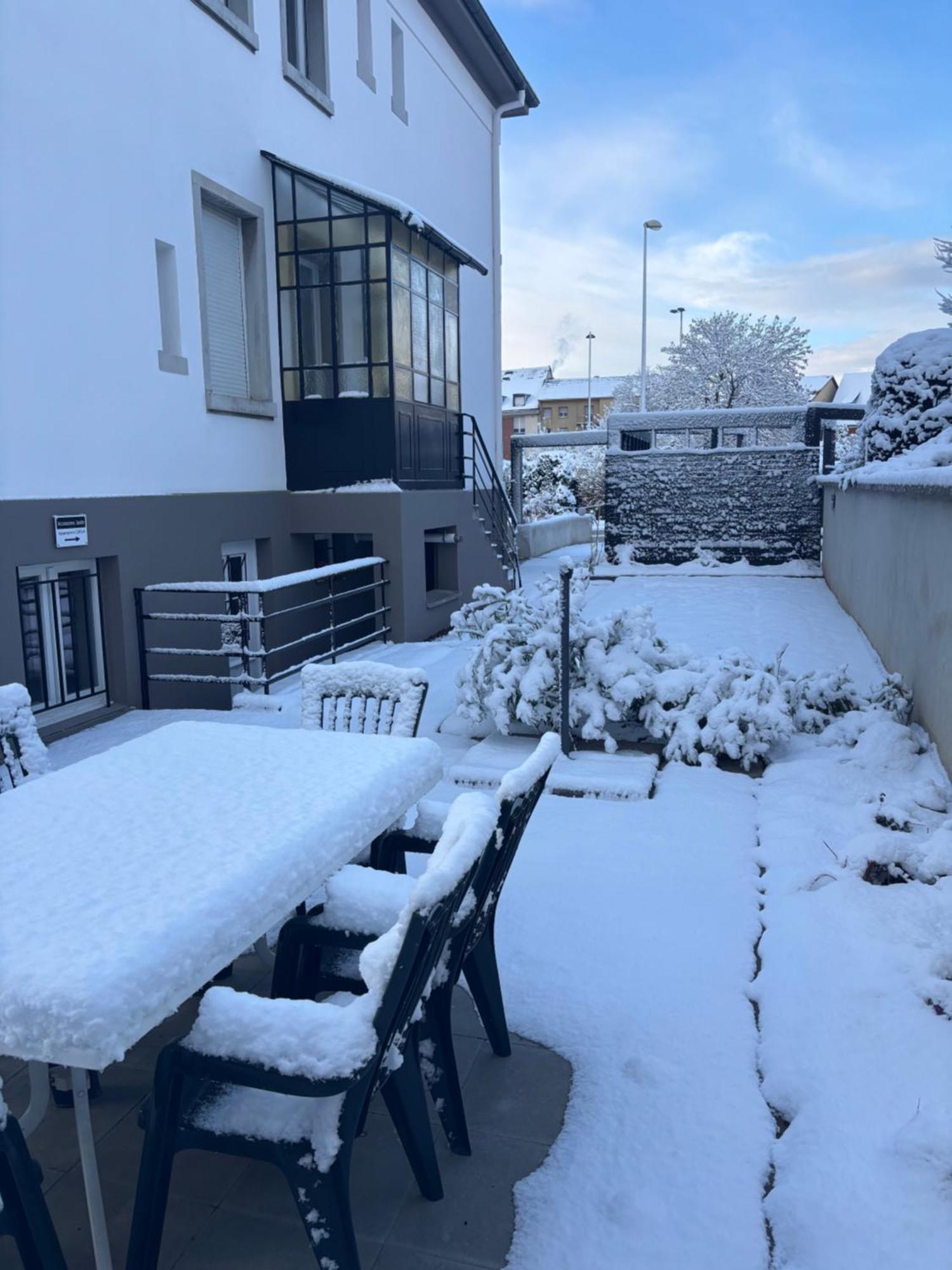 Appartement De Prestige Au Centre Climatise Avec Jardin Prive Colmar Luaran gambar